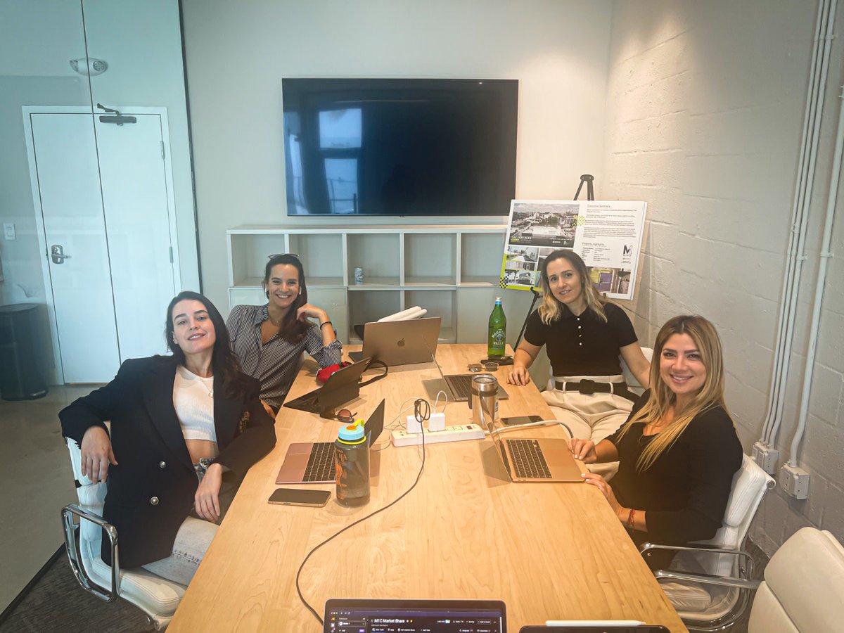 metro1cre's tweet photo. Happy #InternationalWomensDay to all the incredible women that make Miami the successful city that it is. We're so grateful to have such inspiring ladies on our team helping us shape SFL's neighborhoods. π
#Metro1CRE #WeShapeNeighborhoods #MiamiCRE #WomensHistoryMonth https://t.co/0SeN8Ef58S