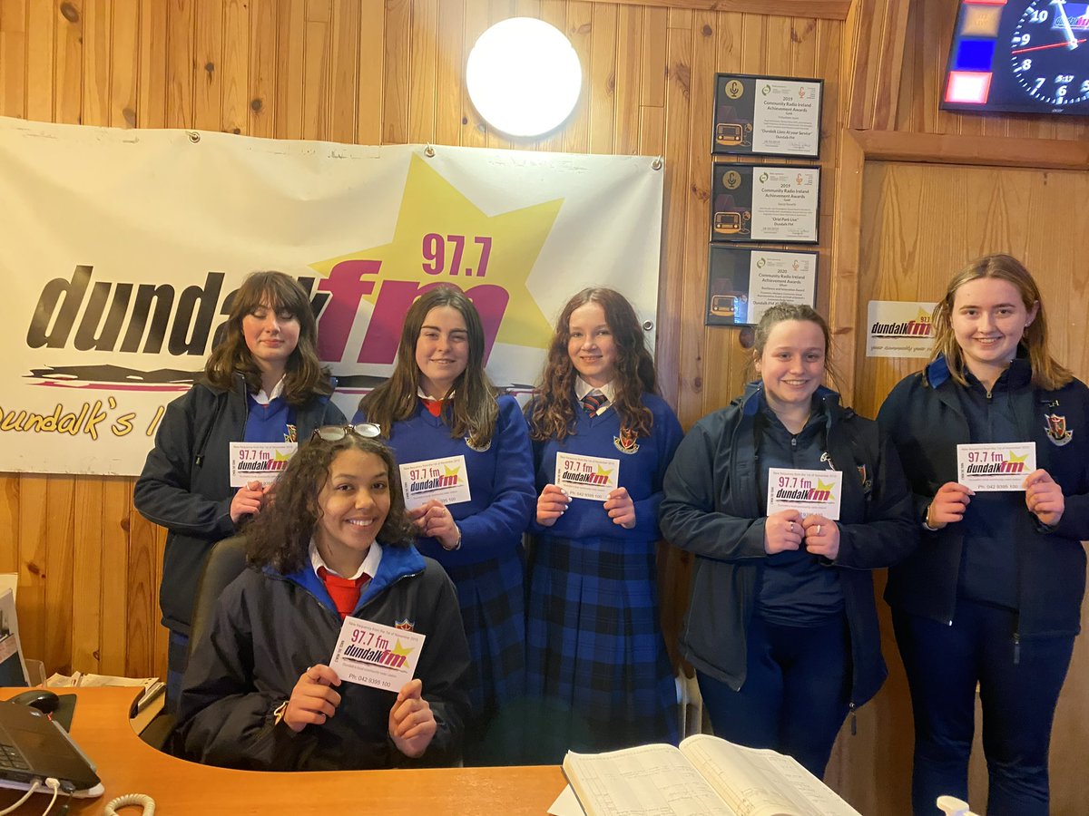 Today as part of International Womens Day our girls took over the airwaves on <a href="/dundalkfm/">97.7 Dundalk FM</a> - Clíodhna &amp; Ailbhe discussed STEM, Rowan, Erin &amp; Charlotte all performed live on air &amp; Keira discussed ladies golf. Listen to their interview: mixcloud.com/kerry-fearon/s…♀️#breakthebias