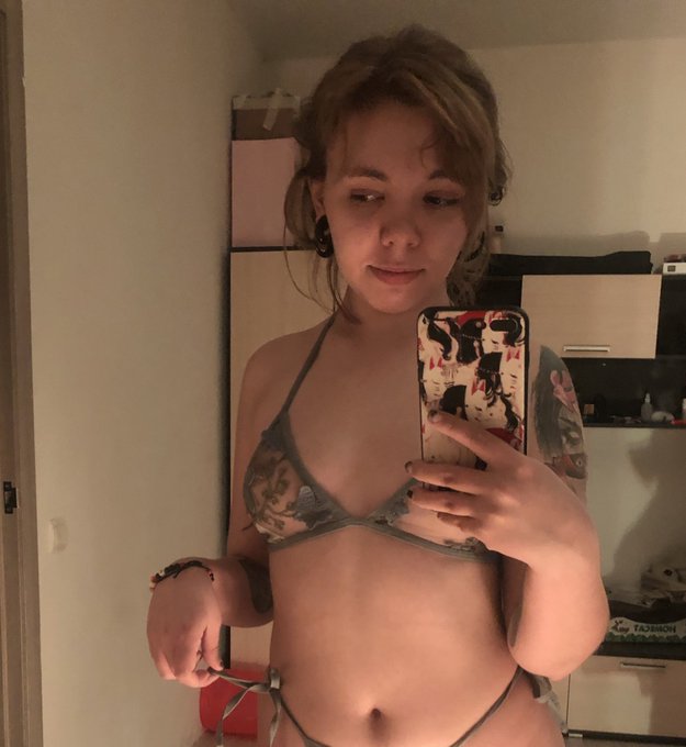 🌿urbabayaga🌿 - 💐💐💐 I’m online https://t.co/VMHNdWnbf7
