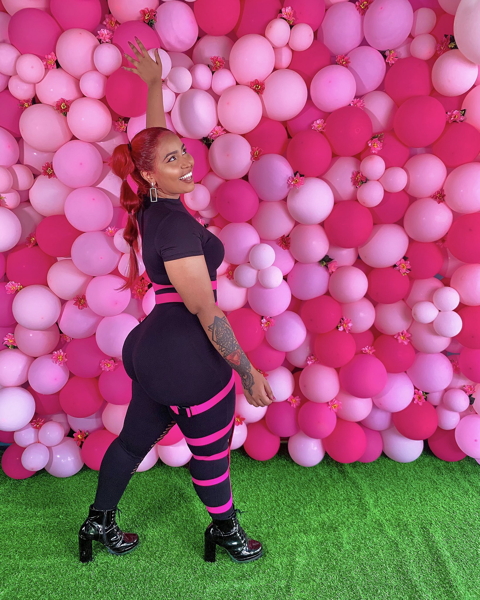 TW Pornstars - 2 pic. Ashana Finesse. Twitter. Thighs thicky,face