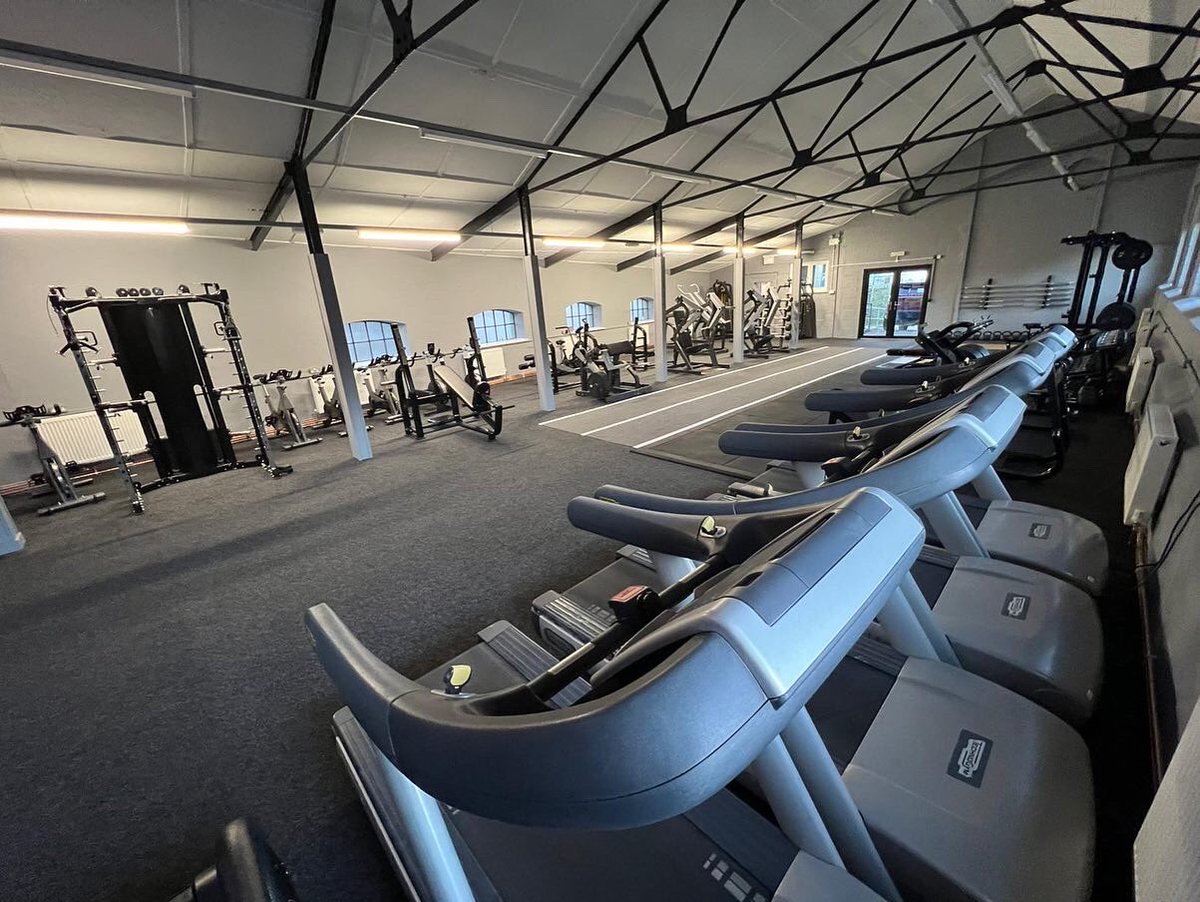 Tom James (@tomj_11) on Twitter photo <a href="/TJ11Fitness/">TJ11Fitness</a> is a personal training facility that offers:
▪️Individual sessions
▪️Group sessions
▪️Team sessions
▪️Classes to suit varying abilities, to include ladies only & youth sessions
Get in touch if you have any questions about the facility or what I can offer 💪🏼 <a href="/TJ11Fitness/">TJ11Fitness</a> is a personal training facility that offers:
▪️Individual sessions
▪️Group sessions
▪️Team sessions
▪️Classes to suit varying abilities, to include ladies only & youth sessions
Get in touch if you have any questions about the facility or what I can offer 💪🏼