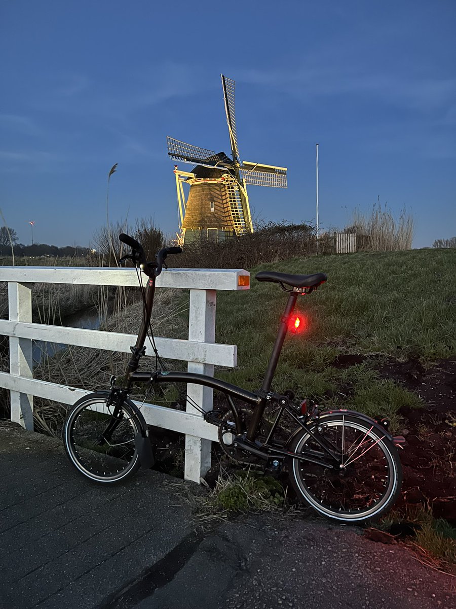 steve4anjels's tweet photo. #Haarlem #brompton https://t.co/w6K0XEdSV1