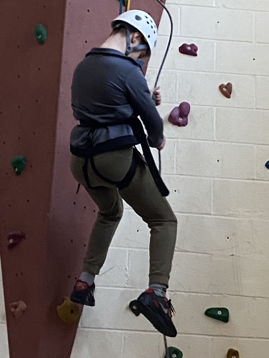 GarfinMrs's tweet photo. Some more from class 8 @StJohnVianneySc climbing today @BendriggTrust lots of our class were nervous about these activities but everyone did each one - including the staff ! @mrdumville #teamwork #climbing #autism #challenge #alternative_thinking https://t.co/8NcVZELcPP