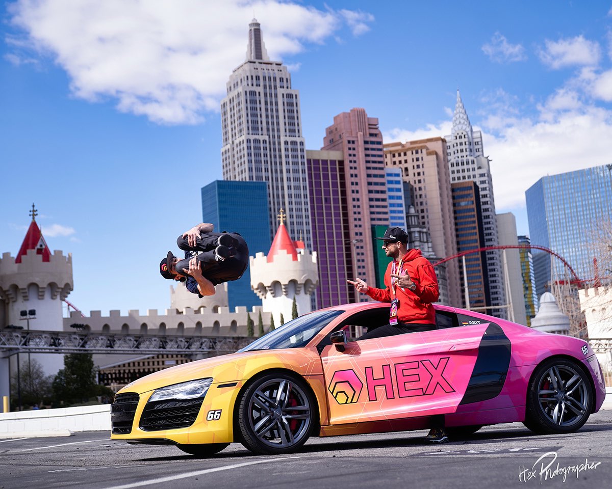 Get your PHOTOS 😉🔥🔥of the VEGAS #HEX conference - day 2:

hex.photos/hex-conference…

Please mind that we could only edit half of the photos so far. Soon we will upload more day 2 footage 🔥

Stay tuned