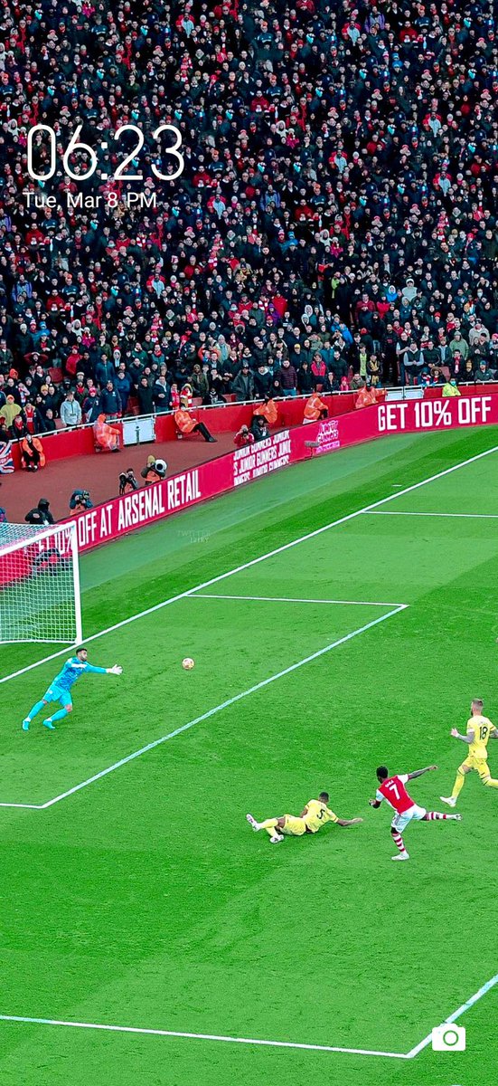 adesinaOG's tweet photo. The best Arsenal wallpaper right now. Drop yours. https://t.co/fWgbp7RLxI