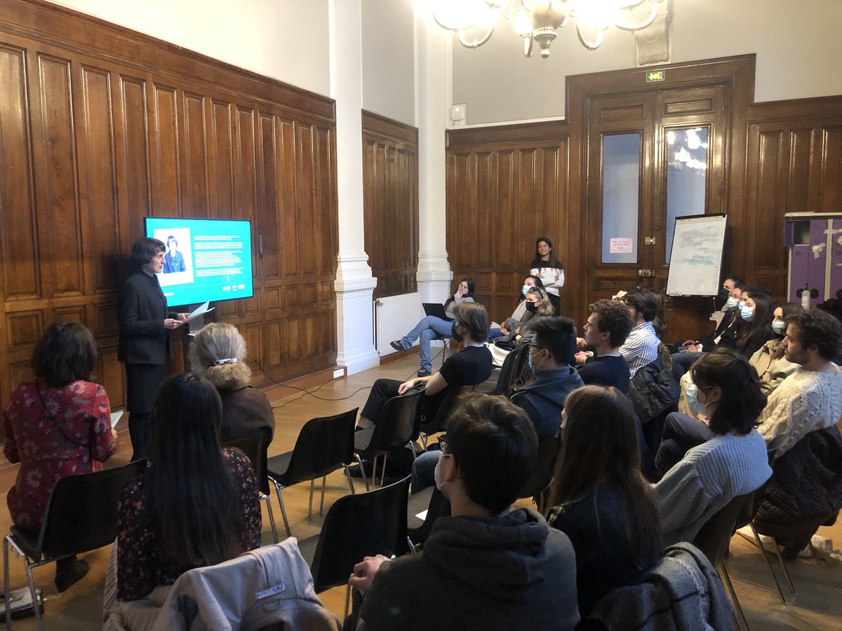 AcademieClimat's tweet photo. 🚨 Lancement du dispositif #StartinESS  ce soir à l’@AcademieClimat 🎉

Une nouvelle promotion de 15 projets étudiants sur l’ESS et l’environnement va être hébergée et accompagnée avec la @mieparis jusqu’en octobre 🔥🌏 https://t.co/RzoNMxGLIU
