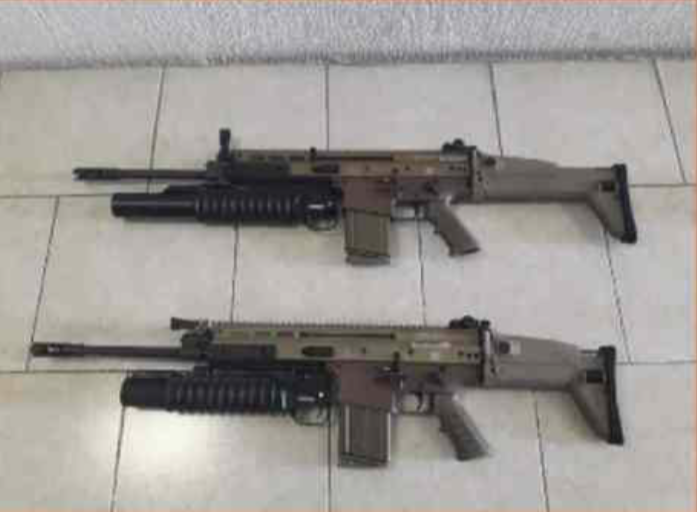 MxStratega's tweet photo. El Cártel #Jalisco ‘piratea' lanzagranadas de #EstadosUnidos 

Desde hace al menos 4 años fabrican armas a las que les ponen sellos falsos de marcas estadunidenses para elevar el perfil y aumentar su precio en el mercado

https://t.co/nIb6v8kgzH https://t.co/QWhuyJi05X