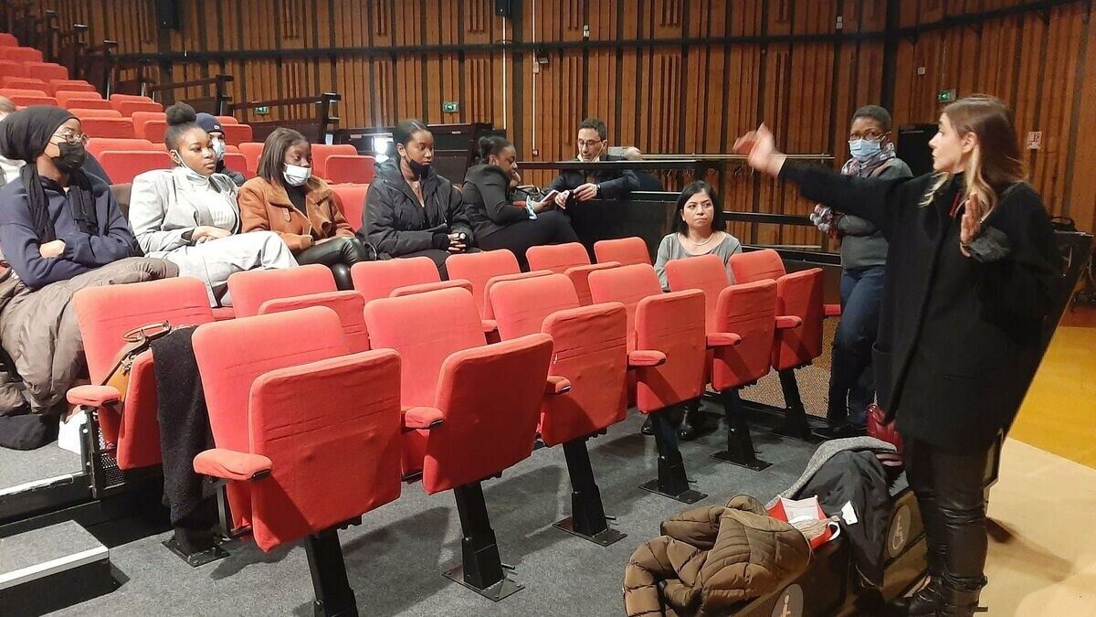 leparisien_95's tweet photo. « Je fais beaucoup de tâches ménagères » : à Villiers-le-Bel, les écoliers sensibilisés à l’égalité femmes-hommes
➡️ https://t.co/qARpgljgBE https://t.co/SjDgTh7IlL