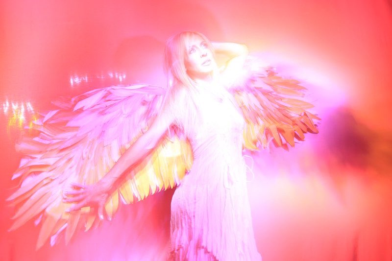 LightPainterJDP's tweet photo. Happy International Women’s Day. Thank you to all the lovely ladies that have shot with me over the years. Here are a few of my favorite Light Paintings we have created together. 

Light Paintings created in real time captured to the camera in One Single Photographic Frame. https://t.co/KqpDSXiKsv