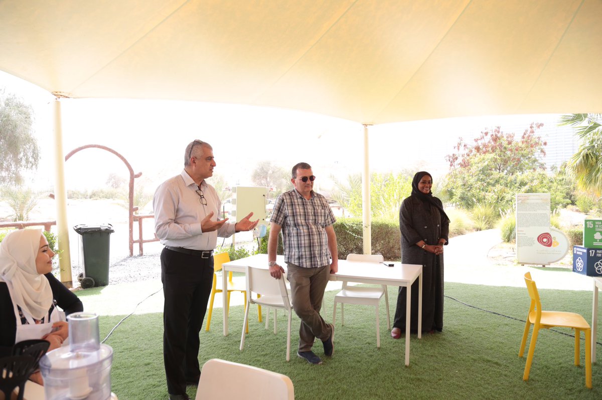 ICBAAgriculture's tweet photo. Following the tour, the fellows also joined a special session of the ICBA's #HalophyticKitchenLab program. Dr. Charbel Tarraf, Senior Manager - Corporate Services and Development at ICBA and leader of the AWLA fellowship program, said: "We were delighted to host our AWLA fellows https://t.co/DSPMfXzVq8