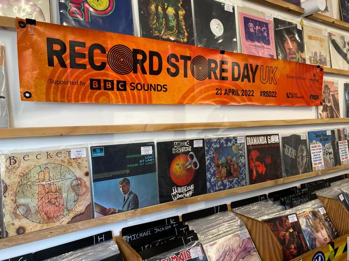 Heathen Chemistry Records tweet media