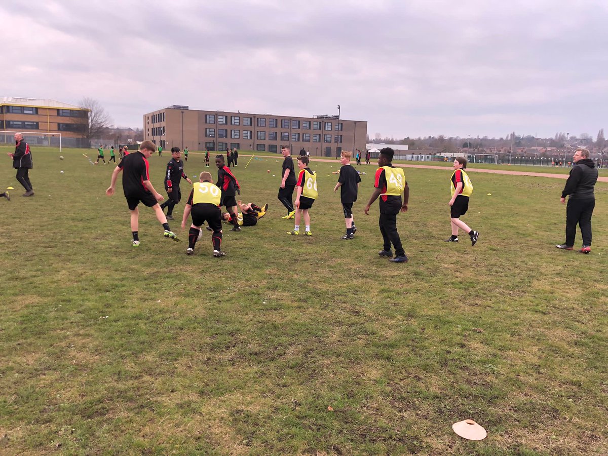 🏉 YR 7 &amp; 8 RUGBY 🏉

Today we had coaches from <a href="/WalsallRFC/">Walsall Rugby Club</a> teaching their first session to students in Year 7 and 8 in preparation for their upcoming tournaments!

Thank you <a href="/WalsallRFC/">Walsall Rugby Club</a> the students loved the session! 👏