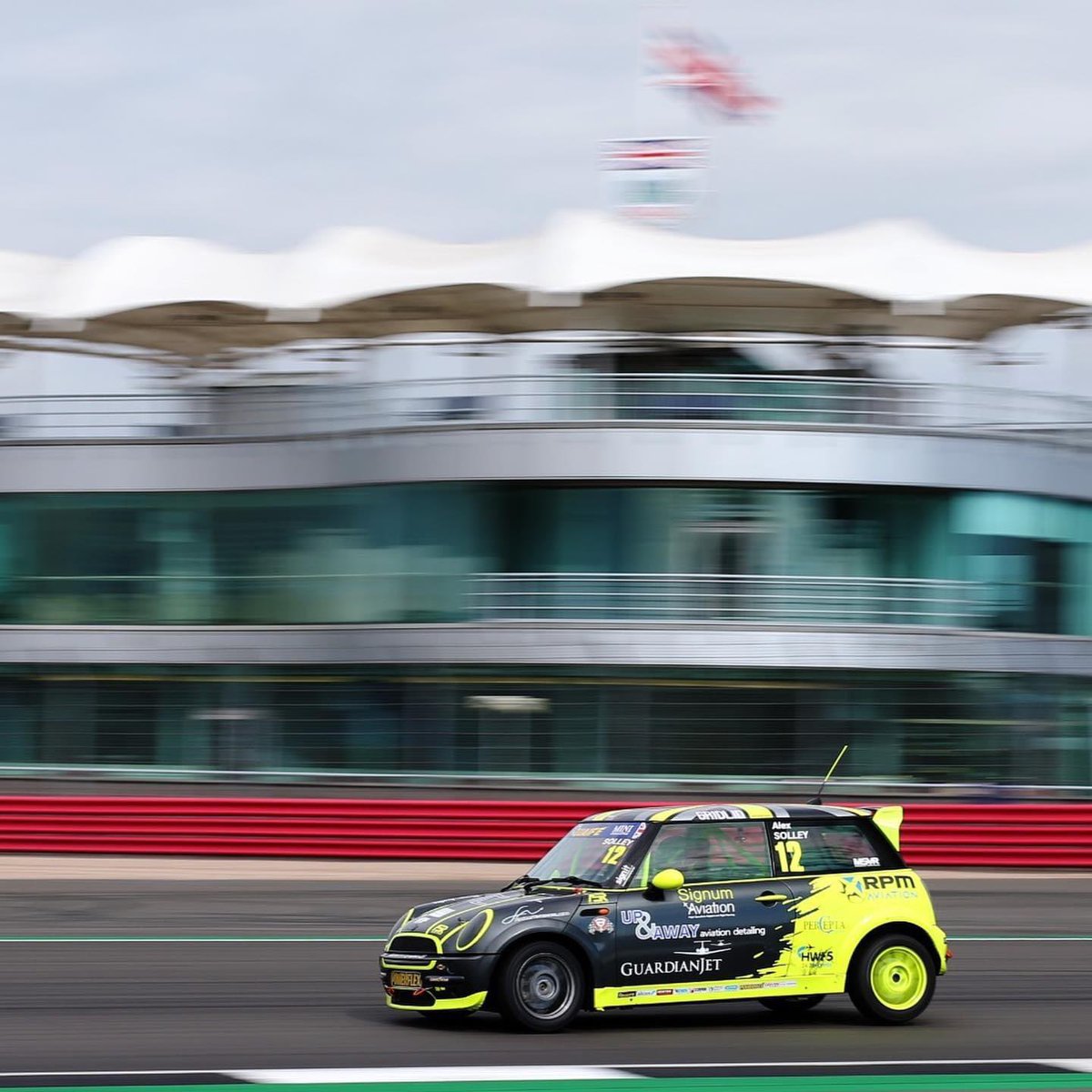 alex_solley's tweet photo. Just over a week now until the suit goes back on. Super excited to get out in the car again after such a long break, time to stretch it’s legs, blow out the cobwebs and have a laugh with freinds and family for a great pre season shakedown at our local Silverstone circuit https://t.co/miPoDKF6YC