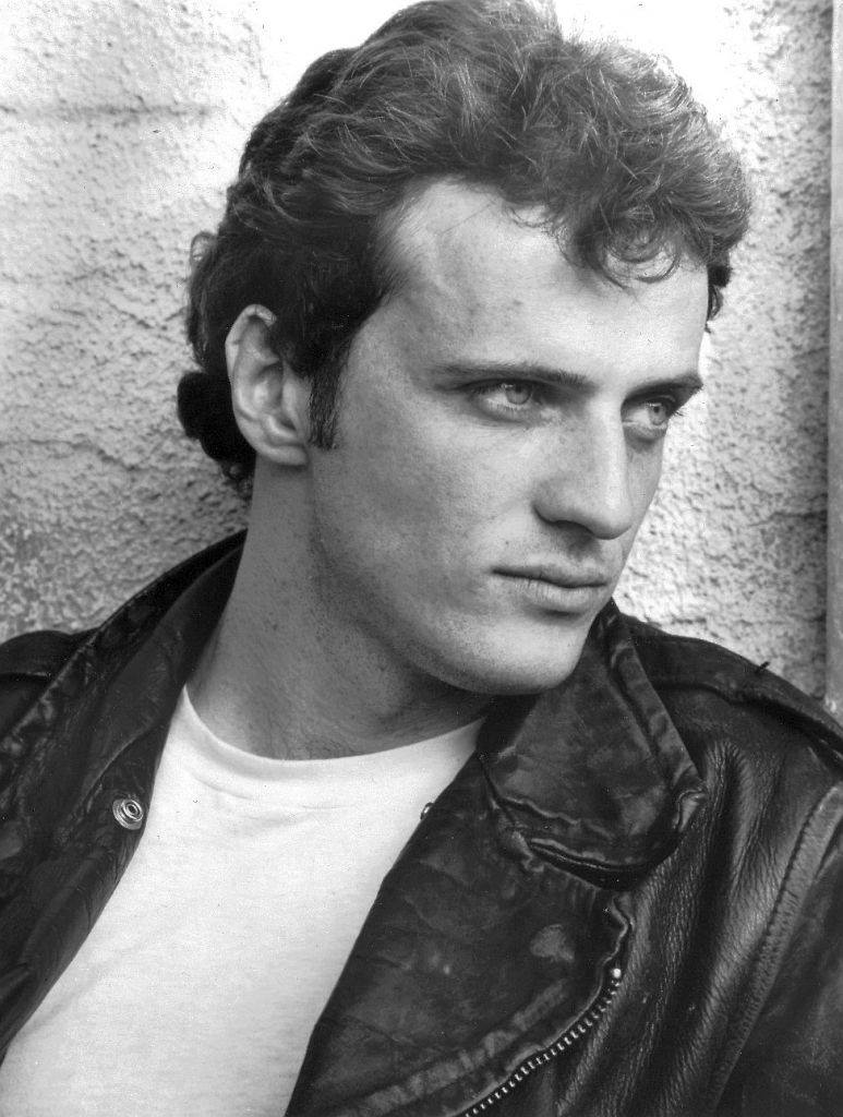 Happy Birthday to American actor, 
Aidan Quinn (March 8, 1959). 