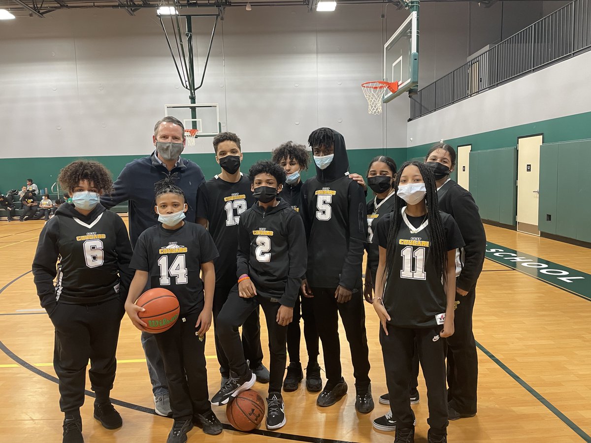 NJCDC's tweet photo. Former President of NJCDC @CreightonDrury paid us a visit last week. At CCSP, Creighton—who was captain of the Rutgers basketball team—also had the chance to put his basketball skills to use in the new middle school gym! Creighton is currently CEO of @ToEndAddiction! https://t.co/piL3leawTU