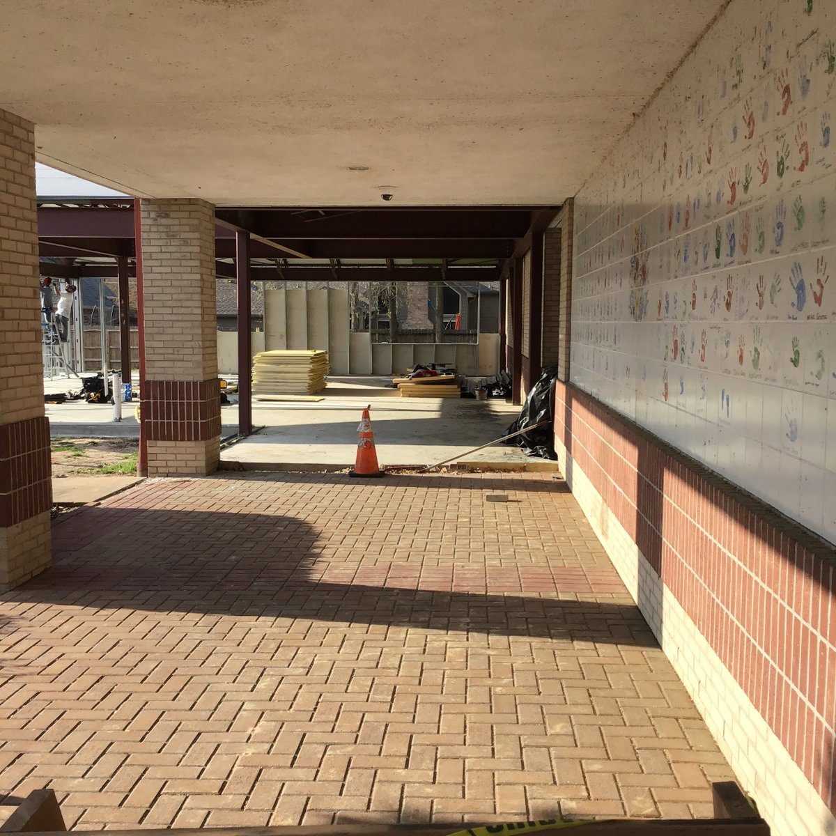 AtascocitaLib's tweet image. Construction Update! It&apos;s been a while since we&apos;ve had an update, but construction has resumed and the walls are starting to go up!
#librarylife #harriscountypl #libraryconstruction #atascocitalibrary #atascocitatx #atascocita #librariesoftexas #libraries
