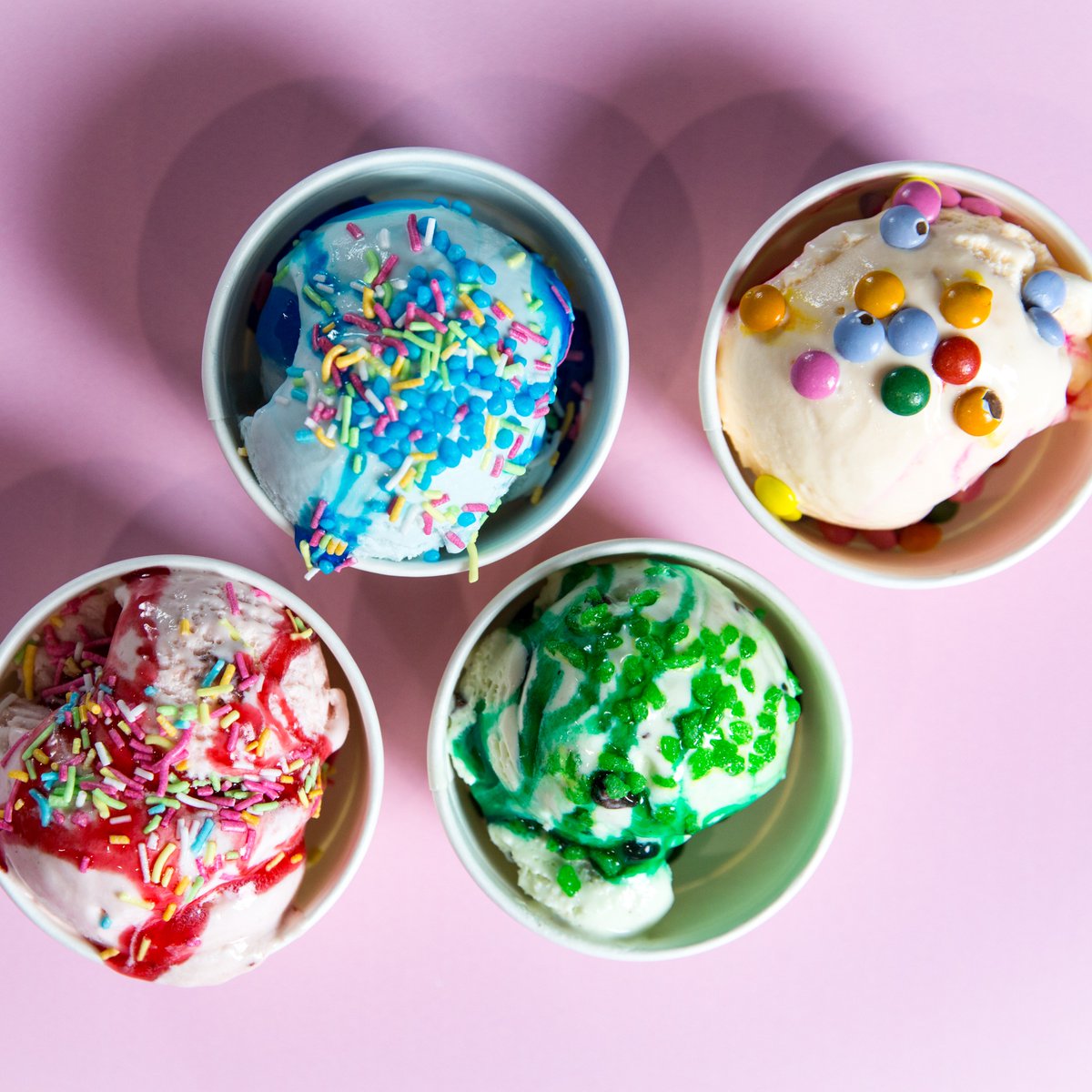 stickypawsff's tweet photo. Sprinkles, sauces and sweeties... OH MY! 😍

We’ve got all your favourites covered here at Sticky Paws. Enjoy a tasty lunch in our restaurant then finish off at our ice cream counter where we have TWELVE @cheshirefarm_icecream flavours to choose from.🍦

#icecreamparlour https://t.co/pItRcOoGC2
