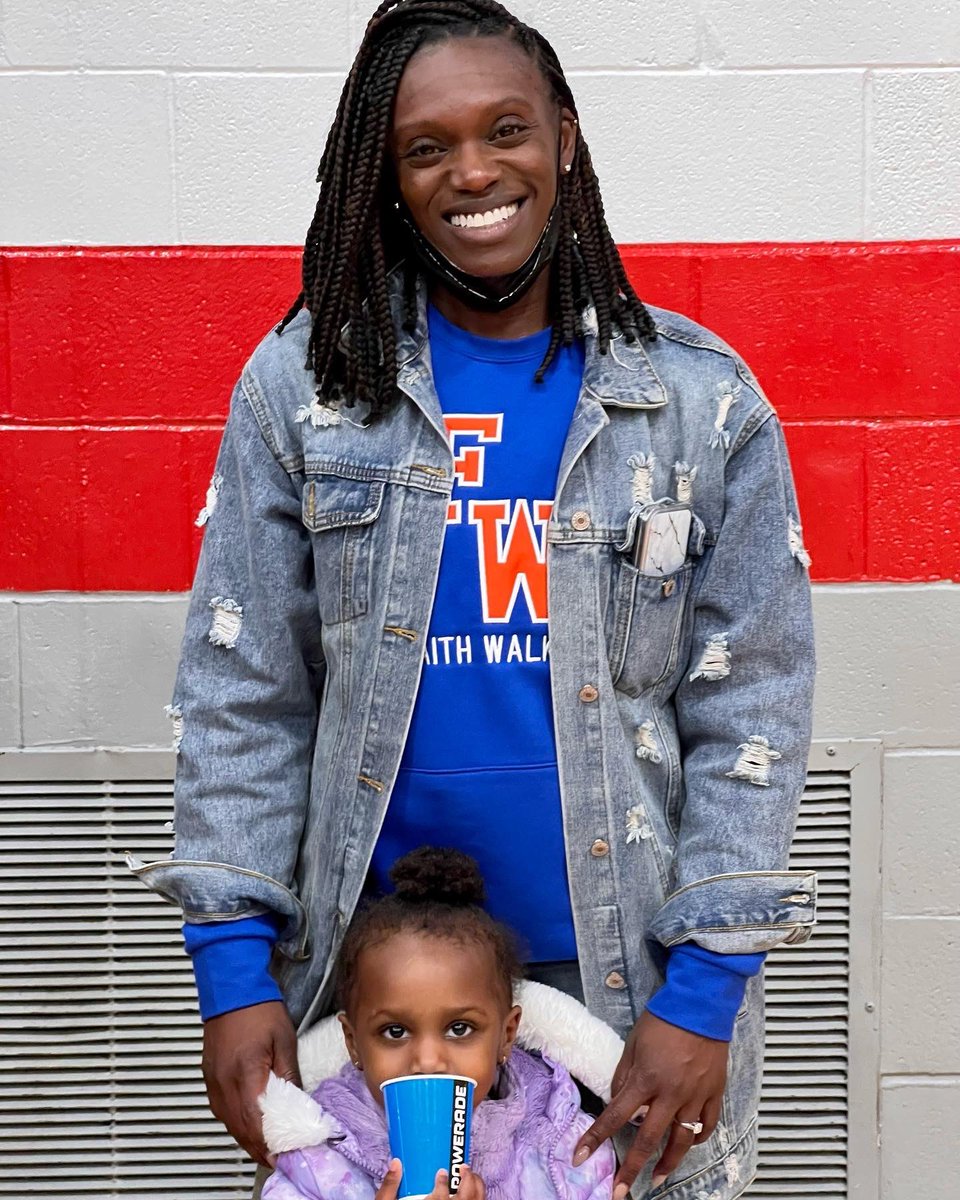 Happy International Women’s Day!
I am a fearless woman, raising a fearless woman. 💪🏾🙏🏾 Thank you to every woman that has poured positivity into me and helped me believe I can conquer anything. Your legacy will live on in my teachings to my little one. Let’s keep making history👊🏾