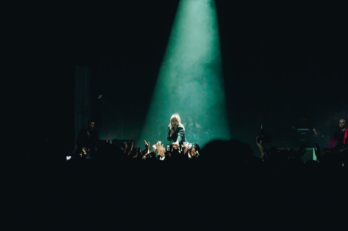 wolfalicemusic's tweet photo. Thank u @indyebrewer for these photos and thank you Southampton guildhall for a beautiful show last night. Back in Bristol lol with @luciabestboys 8pm wolf Al 9pm xx https://t.co/LwRnGgsPHC