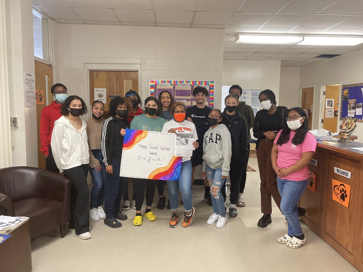 Shout out to our awesome Social Worker Mrs. Smith! Thank you so much for everything you do for us at South View Happy National Social Workers Month❤️