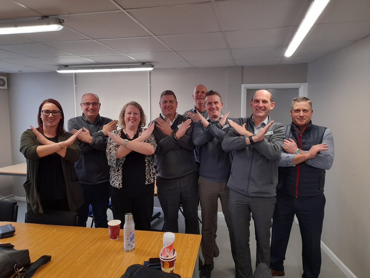 Kate Phillips (she / her) tweet media