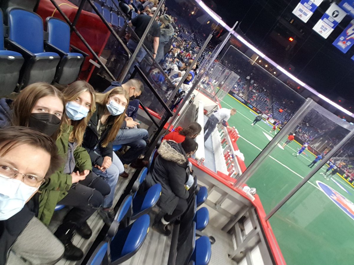 OpaccOrg's tweet photo. Many thanks to @KidsUpFrontTO for the donated tickets that made it possible for these OPACC families to attend recent @TorontoFC & @TorontoRockLax games! #torontofc #torontorock #kidsupfront #opacc https://t.co/WXQy6E7aM1