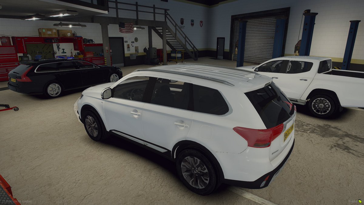BalmoreConstab's tweet photo. Busy day at the garage, 1 new V90 on route to completion for firearms and 2 new vehicles for Rural! 

#balmoreconstab #fictional https://t.co/7VH8yTTjow
