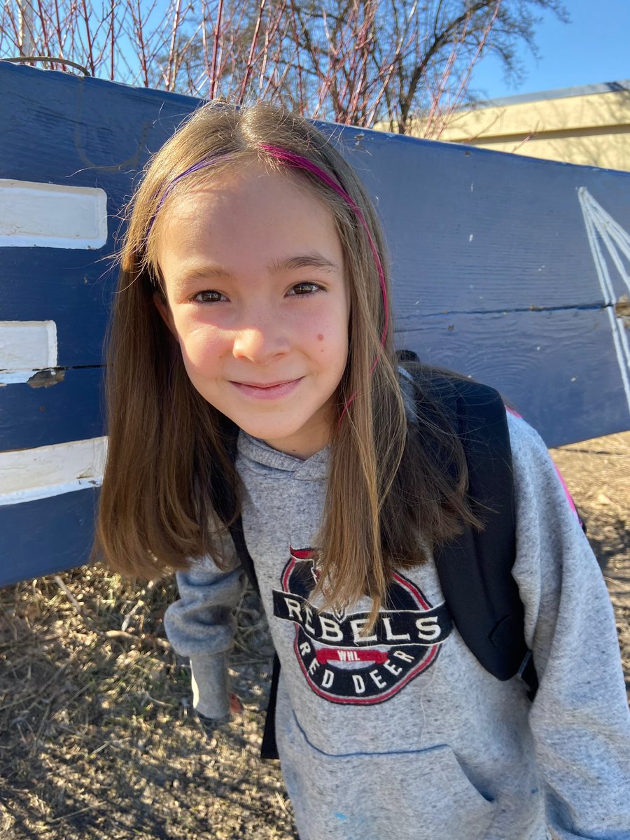 GerichJodi's tweet image. @Rebelshockey this kid got come watch her cousin Ben King play for the first time and she hasn’t taken this hoodie off since #rebelsfan