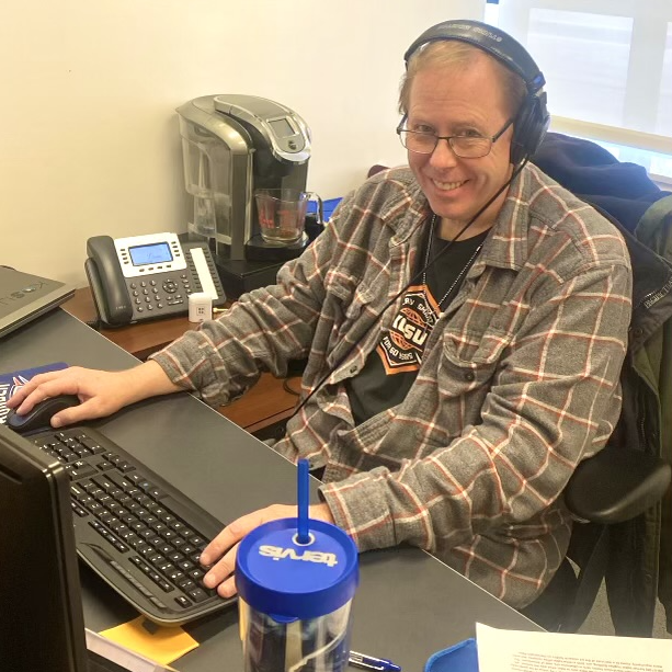 KOSURadio's tweet photo. @KOSUMichaelC is the reason you now know the meaning of penultimate. 

#SpringMembershipDrive #KOSU #PublicRadio #Learning #penultimate #Radio #RadioHost

Donate at https://t.co/yVQL3CzxW9 or call us at 855-808-5678. https://t.co/Pqnbyd70oA