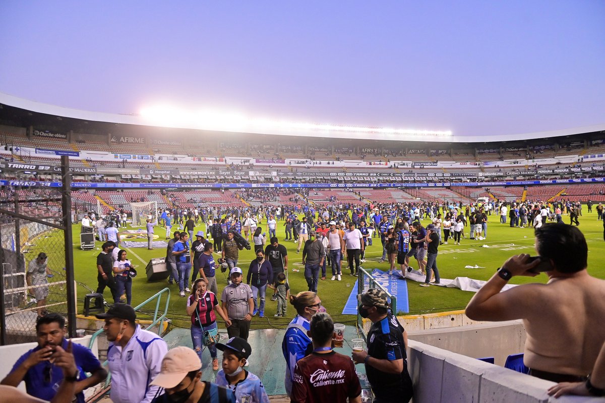 lopezdoriga's tweet photo. El Querétaro vs. Atlas ya no se reprogramará: quedará 3-0 a favor de la visita. 

Sí, hubo castigos para la 'barras' de Querétaro y Atlas; para el resto de la liga, habrá 'credencialización'. 

Pero estos grupos de animación seguirán en el futbol mexicano https://t.co/l7c8zTEFTs https://t.co/Cht9epCDMM