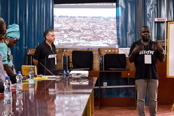 CBCKENYA's tweet photo. Thank you Jon and Mel for investing your time and resources to equip, train and encourage the entrepreneurs in our community.
"We are teaching our people how to fish"
#Kairospartnerorganisation #CBCK #Entrepreneurship 
#BreakingTheBias 
#EmpoweringQualityOfLives https://t.co/eisN3QV7Fu