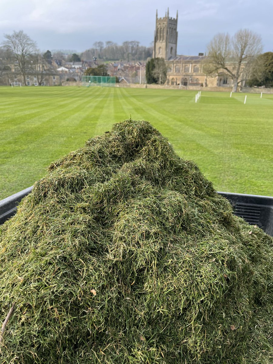 ksbgrounds's tweet photo. Started thinning out the abbey outfield today. Double pass with the quadraplay then a hoover up. Still plenty more to come out #thatchlife #cricketseason #KSBEasterTerm @KingsBruton https://t.co/ADYFHpn6VU