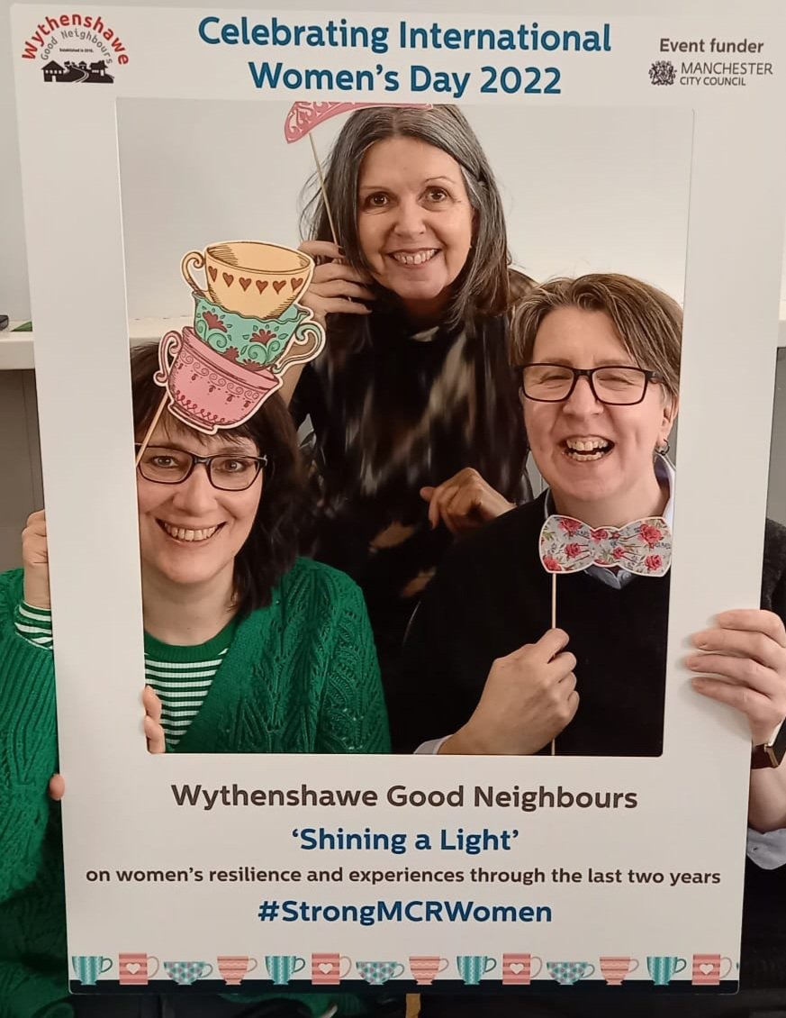 Love these women. 😍Hand the world over to community  we can do this. 
#strongwomen #IWD22 #communitytreasurechest
#walkalongsiders
<a href="/AgefriendlyMCR/">Paul McGarry</a> <a href="/AfWyth/">Age Friendly Wythenshawe</a>