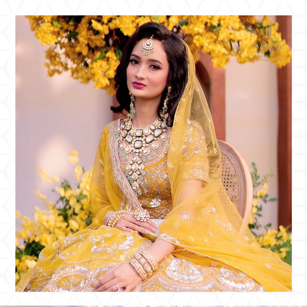 HAZOORILALEGACY's tweet photo. #BridesOfHazoorilalLegacy

Our gorgeous bride bedazzles in the timeless treasures from the Legacy Polki Collection. 

#HazoorilalLegacy #Brides #WeddingJewellery #Kundan #GoldJewels #BridesOfIndia #BridalJewellery #WeddingJewellery https://t.co/abBYLoN7oc