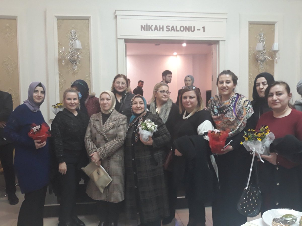 #8MartDünyaKadınlarGünü sebebiyle İlçe Bşk. <a href="/AvGokhanUlke/">Av.Gökhan ÜLKE</a> nin düzenlendiği   Programa,Milletvekilimiz <a href="/NergisAtci/">Hülya Nergis🇹🇷</a>,Belediye Bşk <a href="/DrPalancioglu/">Doç. Dr. Mustafa Palancıoğlu</a>, Bşk.nımız <a href="/ElifdemirokpN/">ElifDemirokPınar</a> ve  #MelikgaziKadınKolları olarak katılım sağladık.Kendilerine #AkKadın lar olarak teşekkür ediyoruz.
<a href="/aysekesir/">Ayşe Keşir 🇹🇷🇹🇷🇹🇷</a>