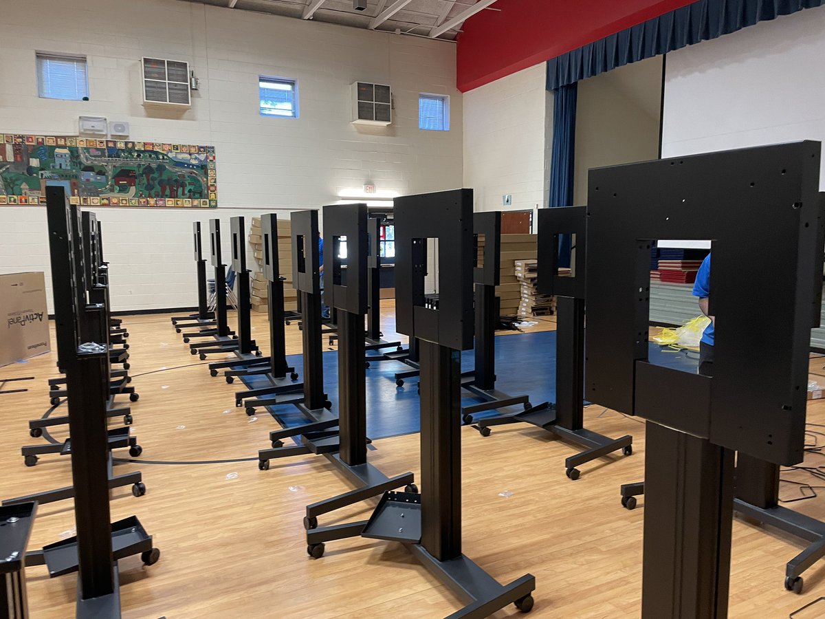 MCBernheart's tweet photo. It’s the Eve of our @Promethean ActivPanel Day One @ShortPumpES! We’re so excited to start using them for instruction tomorrow. #ESInnovate @HCPS_Innovates https://t.co/6TZBQGcUva