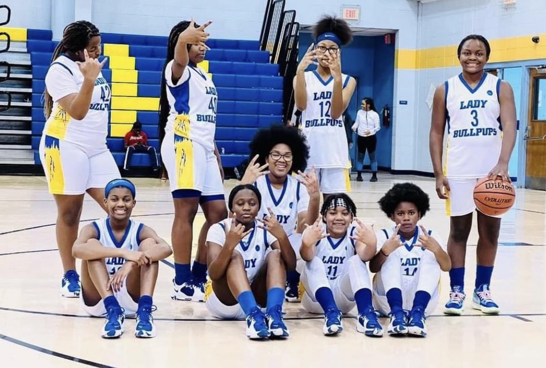 UApparelBrand's tweet photo. Pride. Spark. Victory.🏆🏁
•
•
Shoutout to Carroll Jr. High School’s Lady Bullups in Monroe, LA for allowing us to add some drip to their basketball uniforms! 🌊🏀⛹🏽‍♀️ #UltimateApparel #Lousiana #Girls #Basketball #RT #Like https://t.co/A0HT3K24Wr