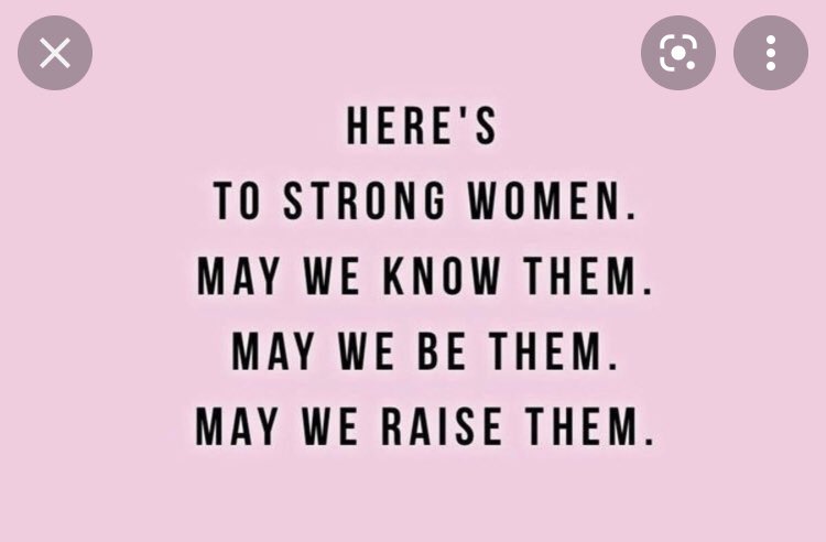 saralynellis's tweet photo. Happy International Women’s Day to all the inspirational, strong and courageous women I work with day in and day out @RJAH_NHS 💙 #InternationalWomensDay2022 #HappyWomensDay2022 https://t.co/ii9uut096N