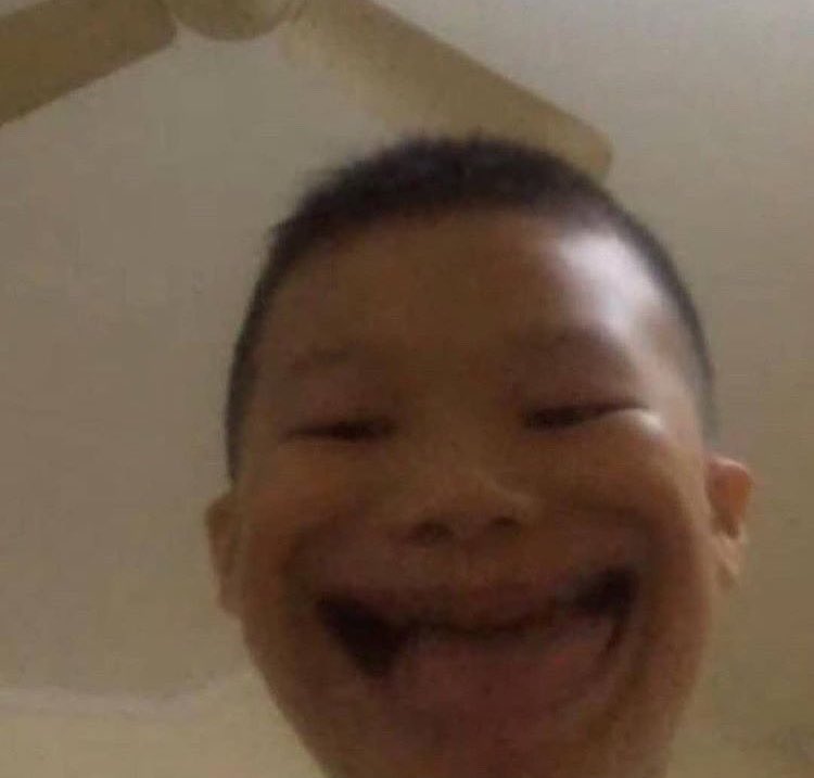 sillystinkystu's tweet photo. apple music users gotta be sooooo happy they finally got a win🥸 #spotify https://t.co/L9VqWHZdlS