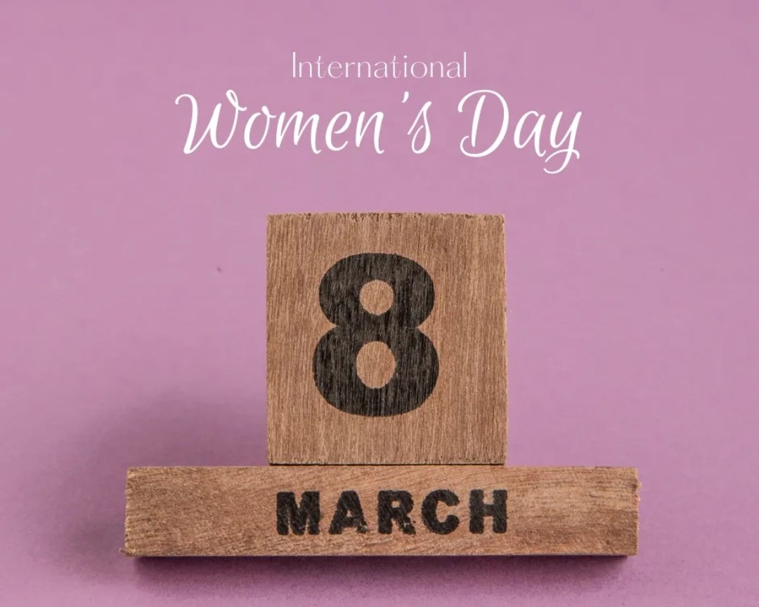 Happy International Women's day! 💜💚🤍 #IWD22 #TeamULHT