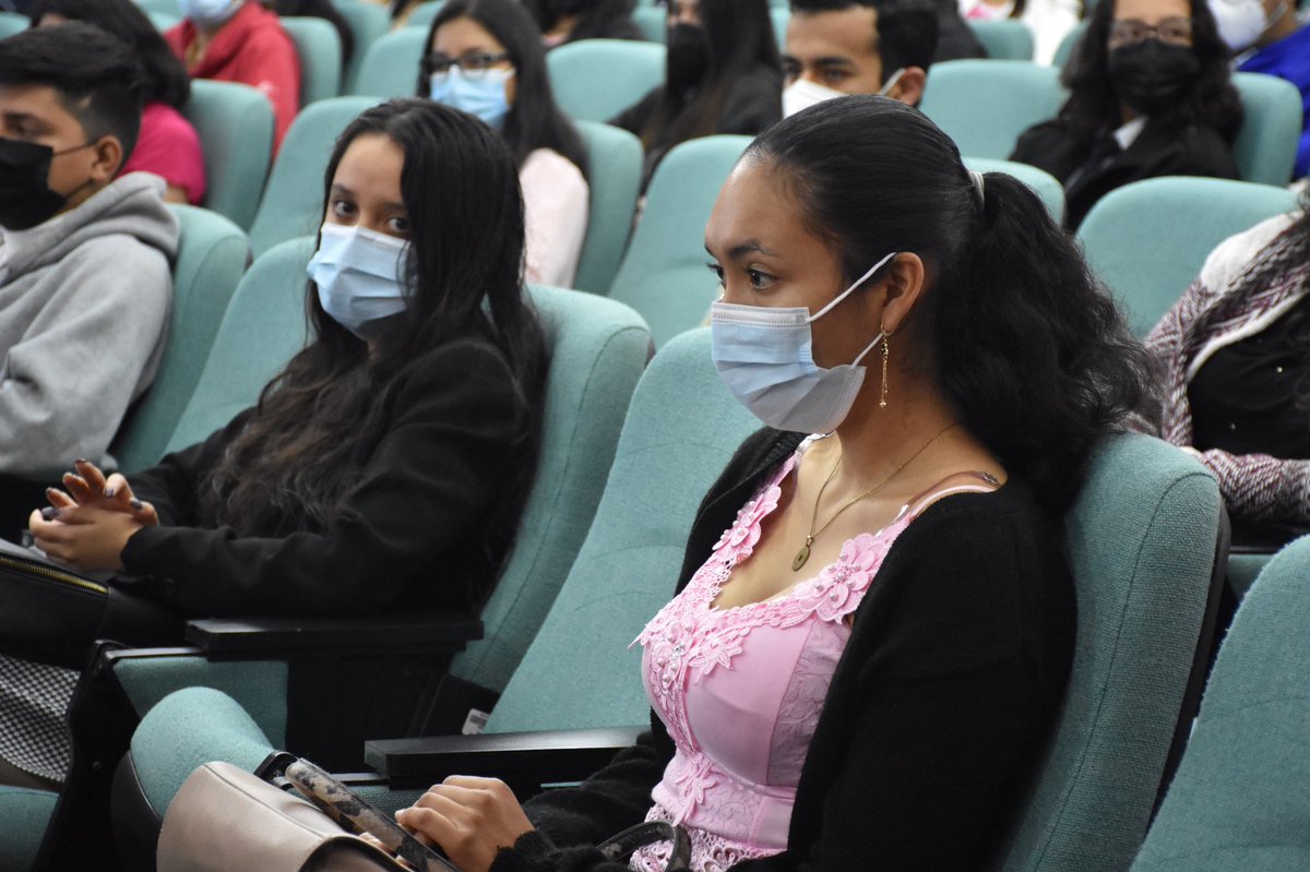 upsalesianaec's tweet photo. 2/2 🙋🏻‍♂️💁🏻‍♀️ De esta manera pudo conocer de manera abierta y apegado al carisma salesiano sus necesidades y desafíos en virtud a su vida universitaria en nuestra institución.

#SalesianosEcuador #UPSEcuador https://t.co/FyHKw5uf0G