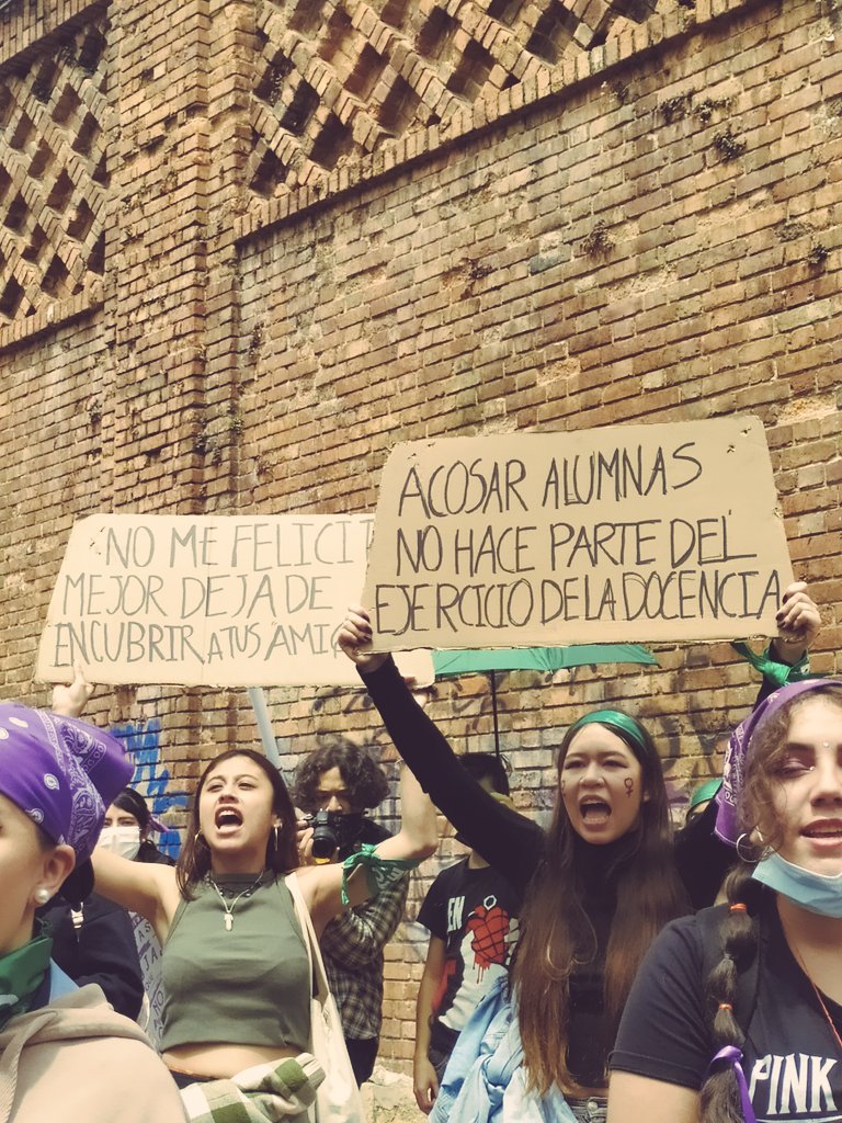 sacudedoblefea's tweet photo. Sabemos quién eres. Sabemos lo que hiciste. No se nos olvida. https://t.co/W89TLKnyTZ