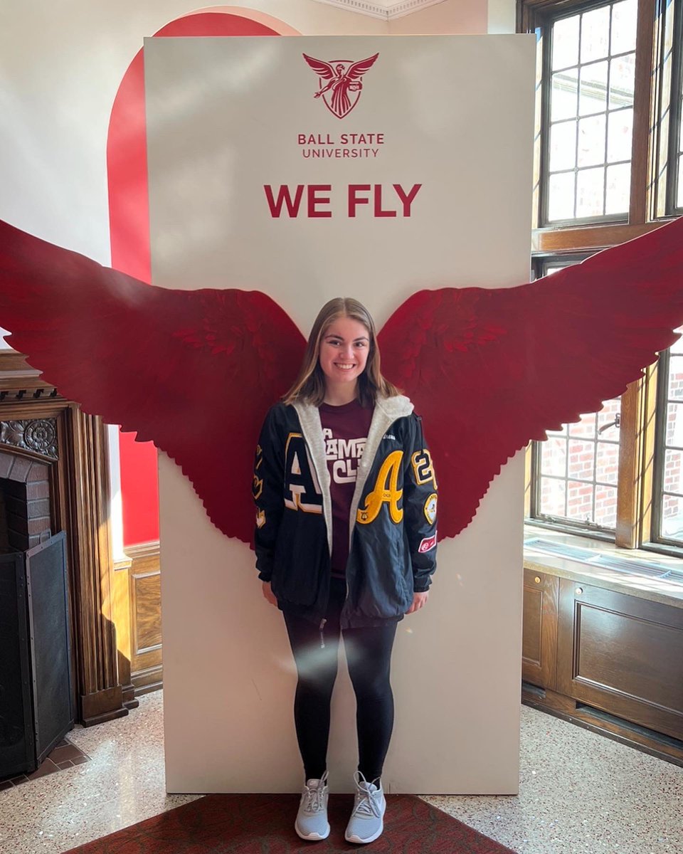 lainie2134's tweet photo. I am excited to announce that I will be continuing my academic career at Ball State University!! @BallState 

I will be majoring in Speech Pathology and minoring in ASL and Deaf Studies @bsuspeechaud

#chirpchirp https://t.co/jl0T2njQho