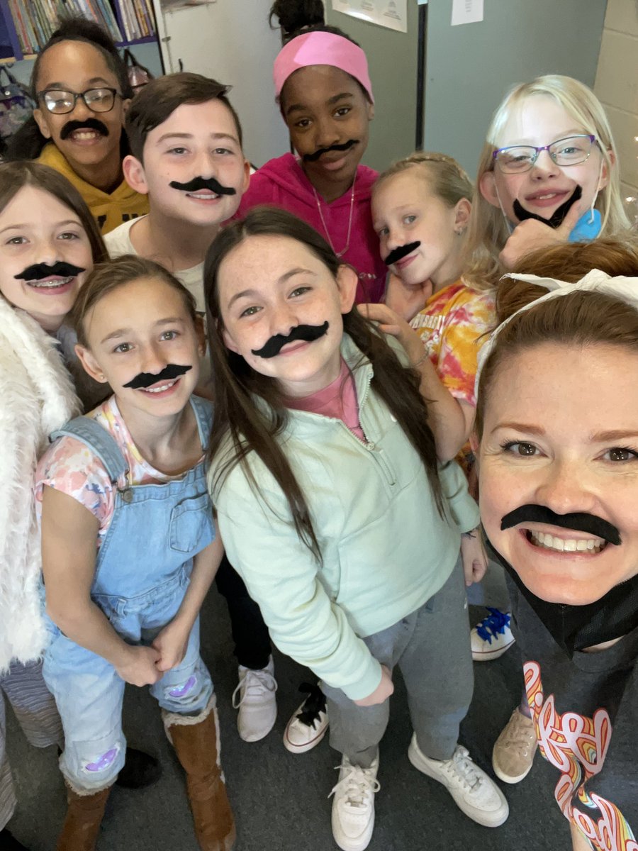 Kat Baines tweet media