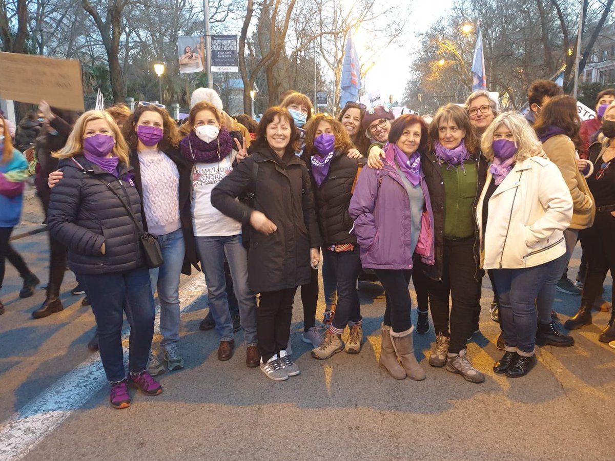 Somos_Pozuelo's tweet photo. 🟣 Ahora y siempre por un #Pozuelo Feminista♀️

Otro año en la manifestación del #8Marzo peleando juntas. 

¡Seguimos! #8Marzo2022 https://t.co/itJC2IpFKJ