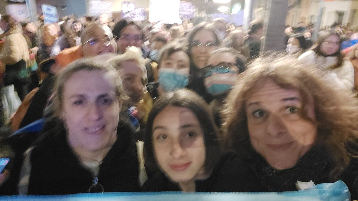 Aquí està la resistència feminista. I, també, trans. #8M #8M2022 #TerrassaFeminista