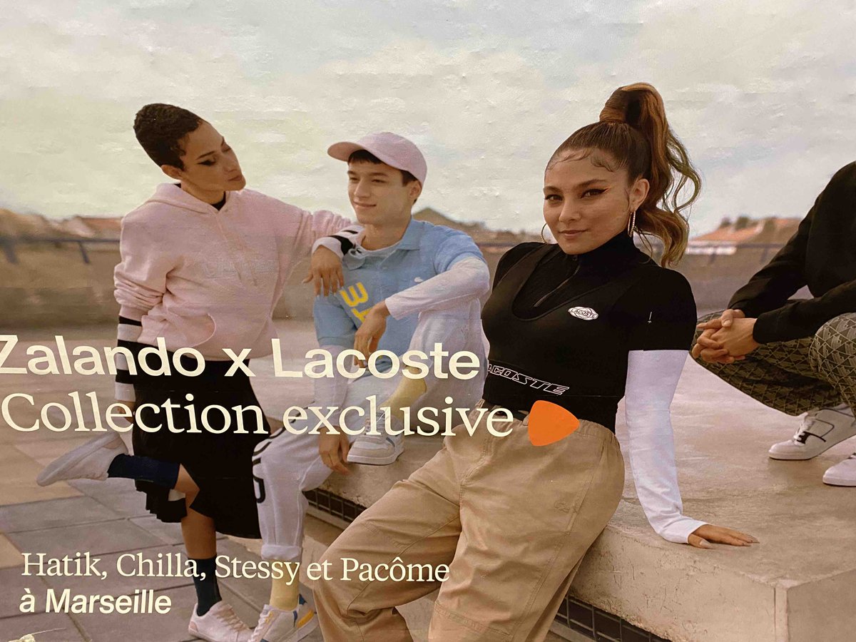 Un partenariat c'est souvent une question d'image ou de style 
Quand <a href="/zalandofr/">Zalando France</a> et @LACOSTE se retrouvent dans les couloirs du métro parisien !
#enjoy #partenariat #lovebrands