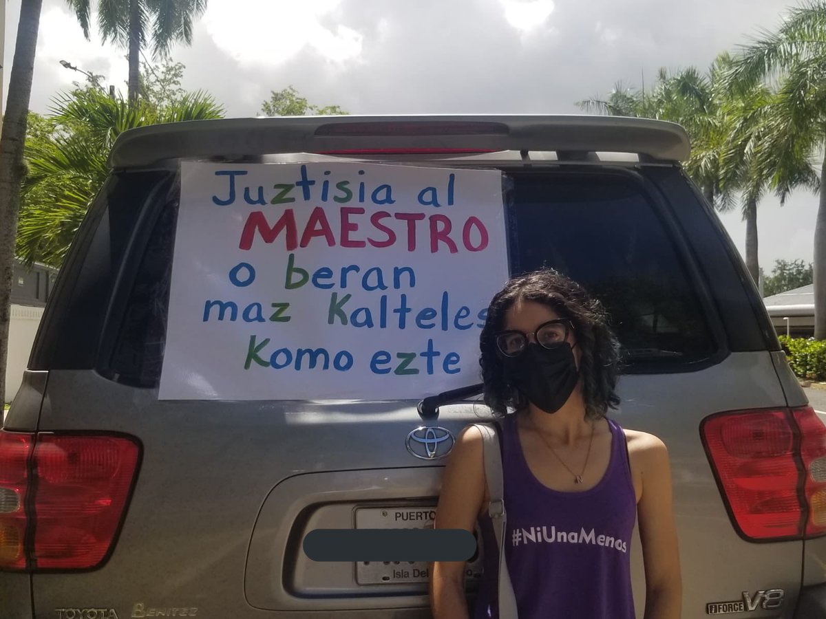 ufnaio's tweet photo. Esta lucha va pa’lante y tiene rostro de mujer ✊🏼💜 @FMPRLucha #8M #retirodigno #maestrasluchando #maestrasenseñando https://t.co/IxcUBrJFWq