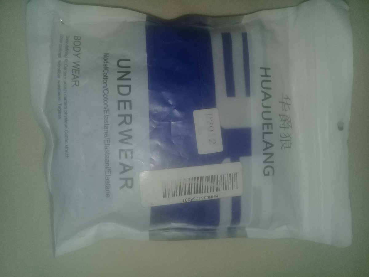gpesm's tweet photo. Buenas tardes, raza necesito lana, ando vendiendo éste arnés de cuero negro talla M, está casi nuevo, y un jockstrap azul talla CH es nuevo sólo se sacó de la bolsa para tomar la foto, escucho ofertas y si les interesa alguno nos ponemos de acuerdo para la entrega https://t.co/rmWiB7oLVE