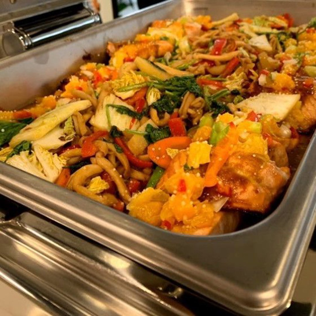 Chef B is dedicated to making sure our customers are happy with our Catering Services services. We always do everything we can to ensure the best for our customers! #CateringServices #Caterer #MealDeliveryService bit.ly/34Xmiuo